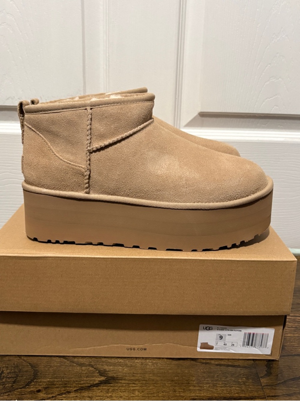 UGG Platform Slip-On Boots in Tan Suede - Picture 3 of 8